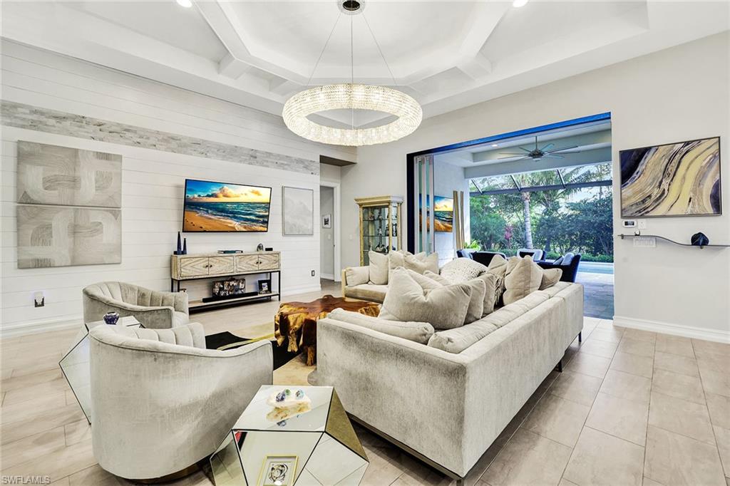 3164 Capistrano LN