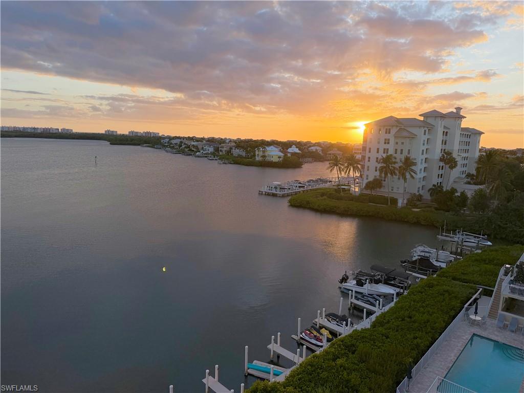 HICKORY BAY WEST - Residential