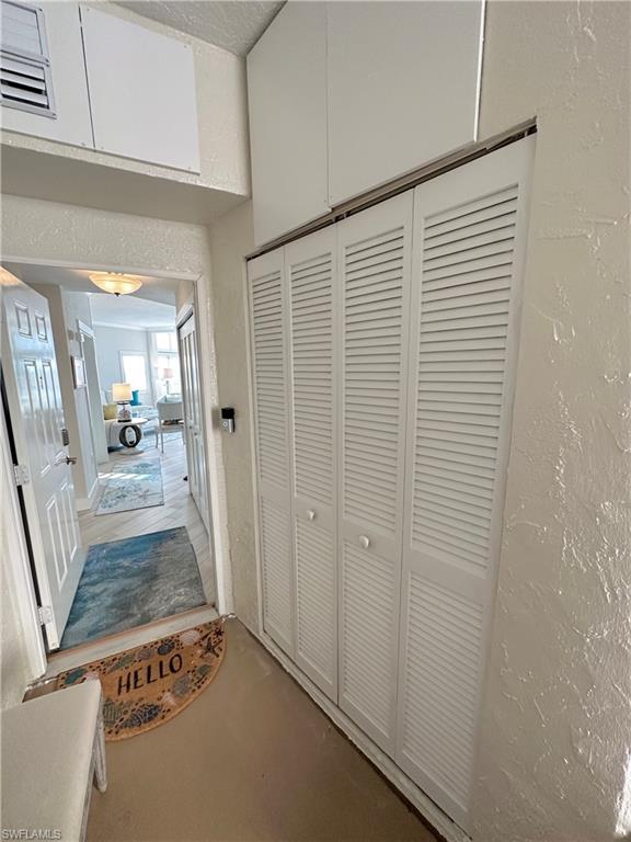 HICKORY BAY WEST - Residential