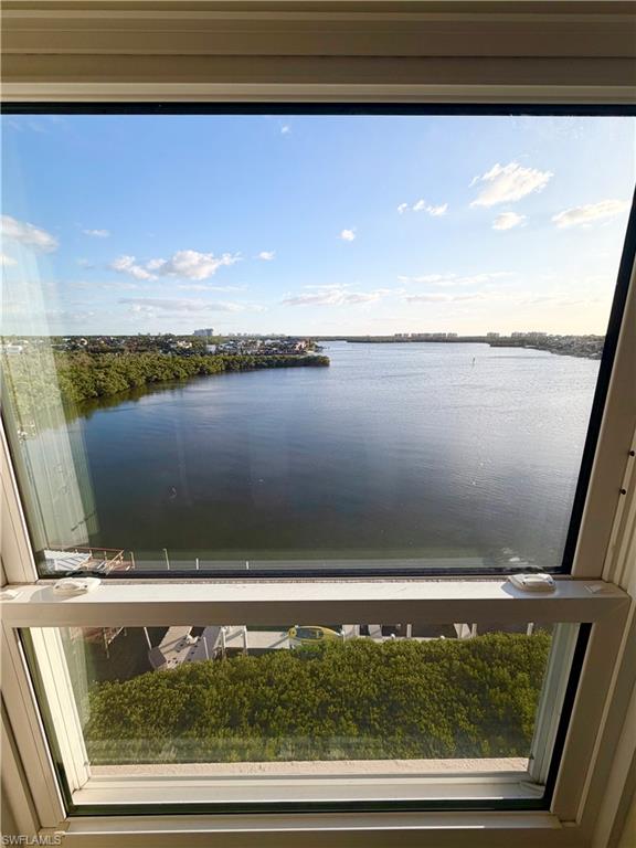 HICKORY BAY WEST - Residential