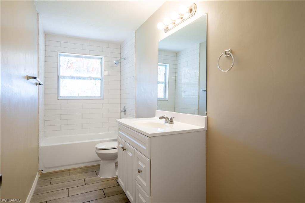 FORT MYERS - Residential