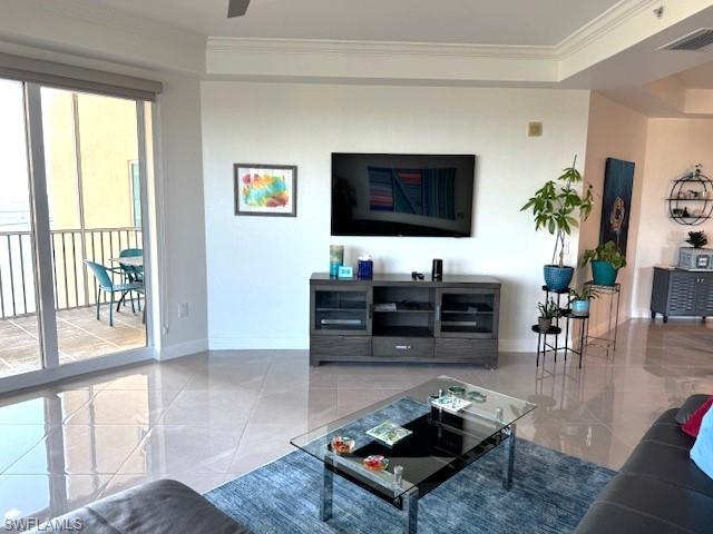 ST. TROPEZ - Residential Lease