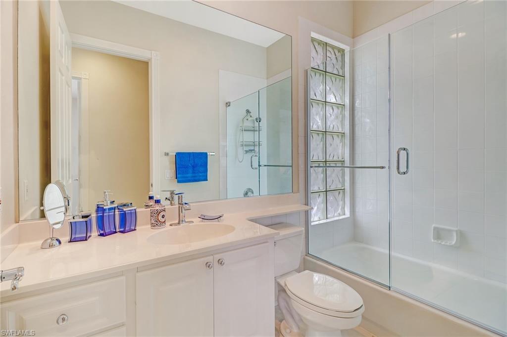 VILLAGE WALK - Residential