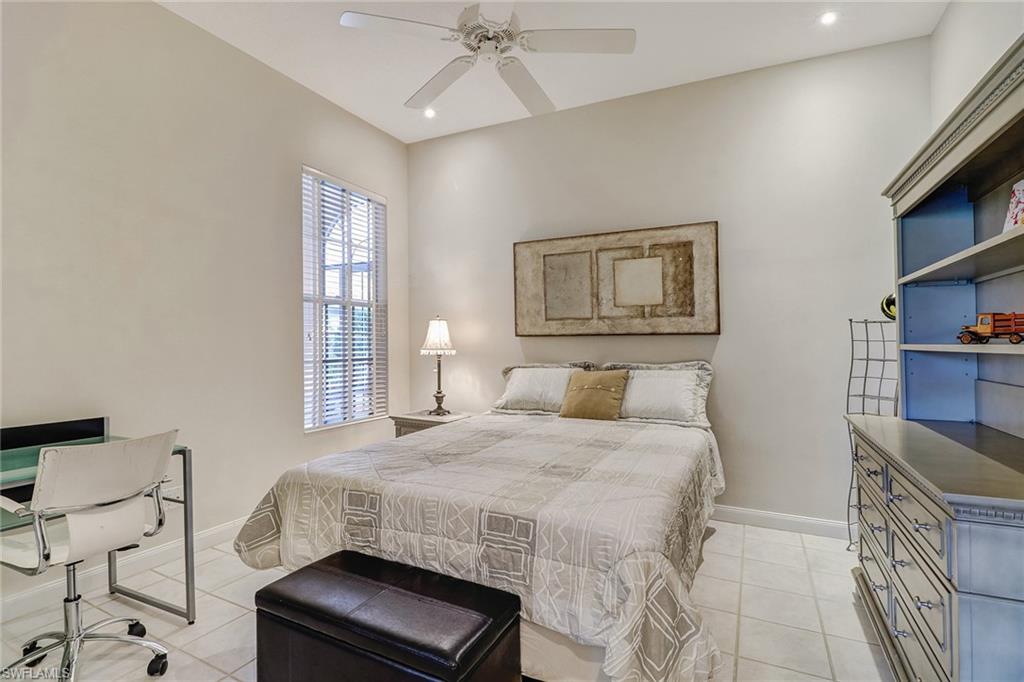 VILLAGE WALK - Residential