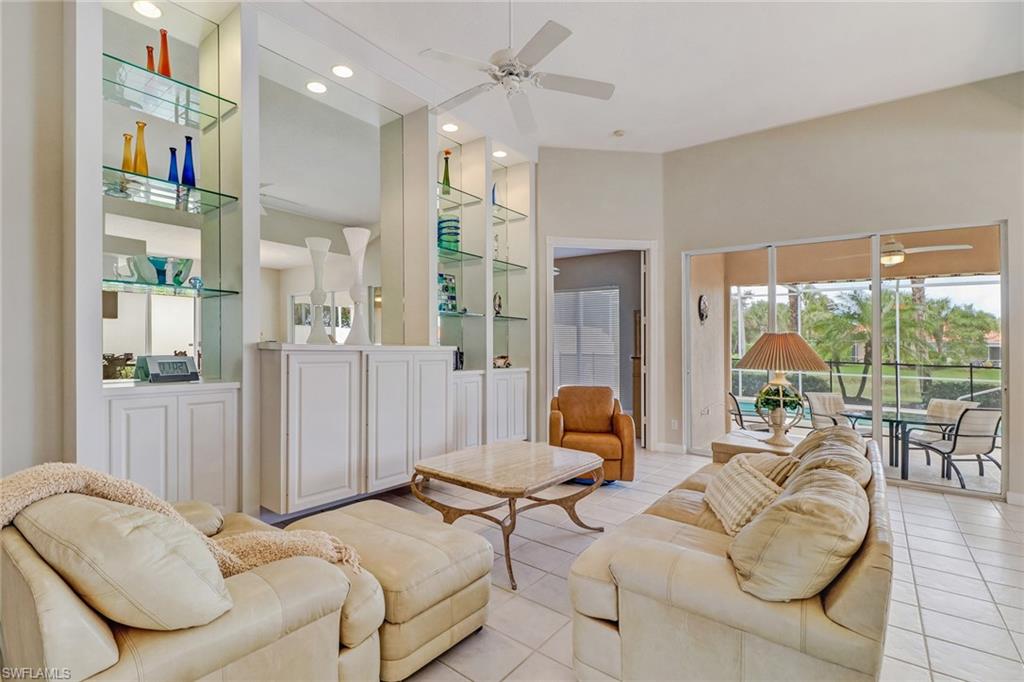 VILLAGE WALK - Residential