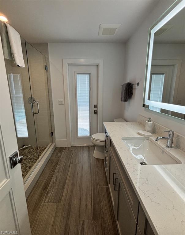 ESTATES - Residential