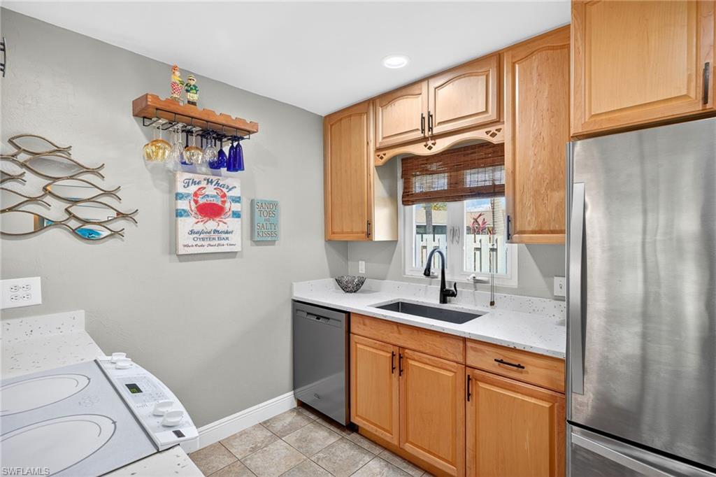 CALOOSA BAYVIEW - Residential