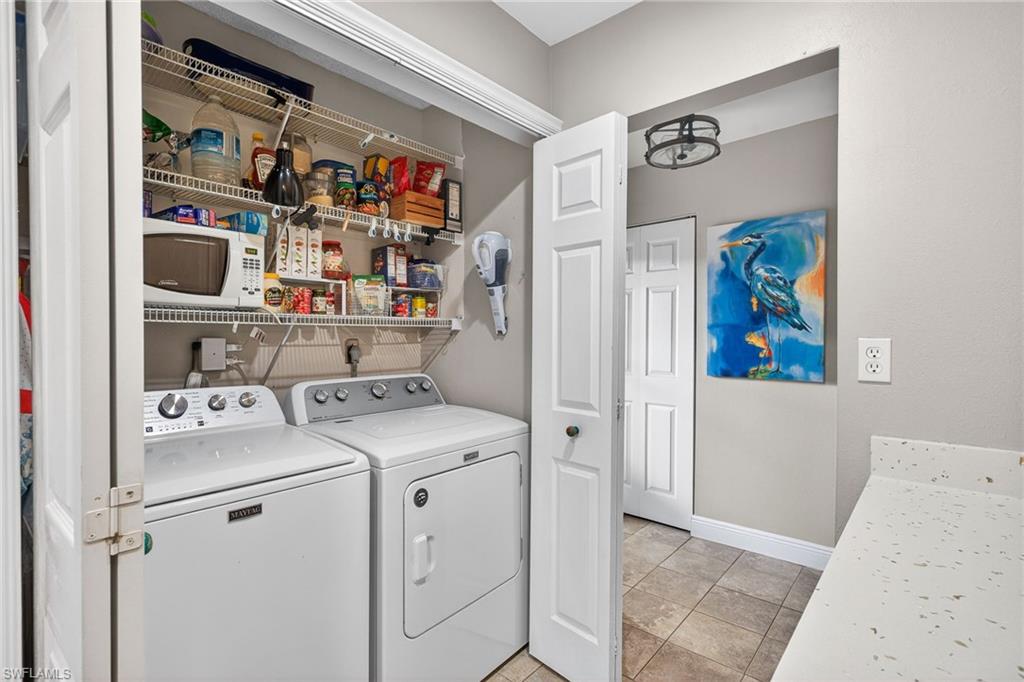 CALOOSA BAYVIEW - Residential