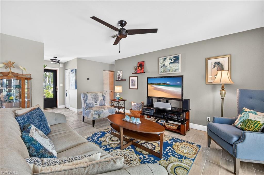 CALOOSA BAYVIEW - Residential