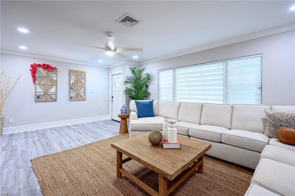 Photo of 810 103rd AVE N, NAPLES, FL 34108 (MLS # 226017159)