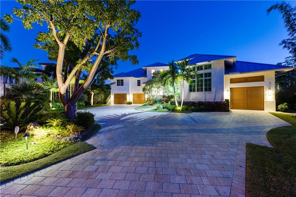 ROYAL HARBOR - Residential