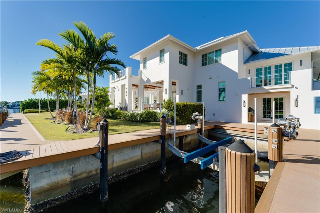 ROYAL HARBOR - Residential