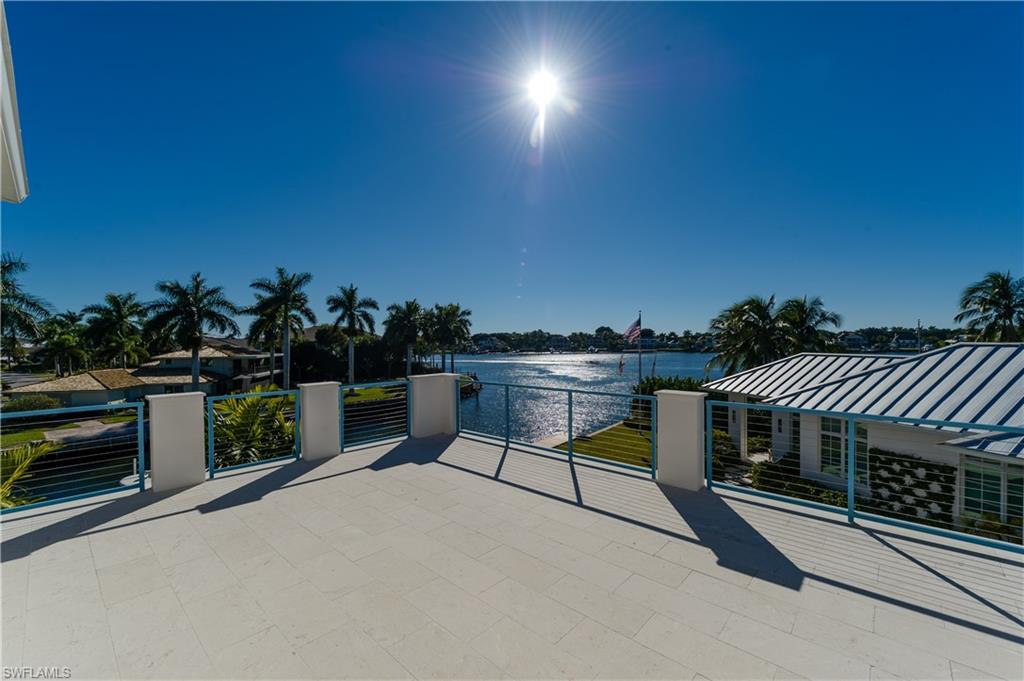 ROYAL HARBOR - Residential