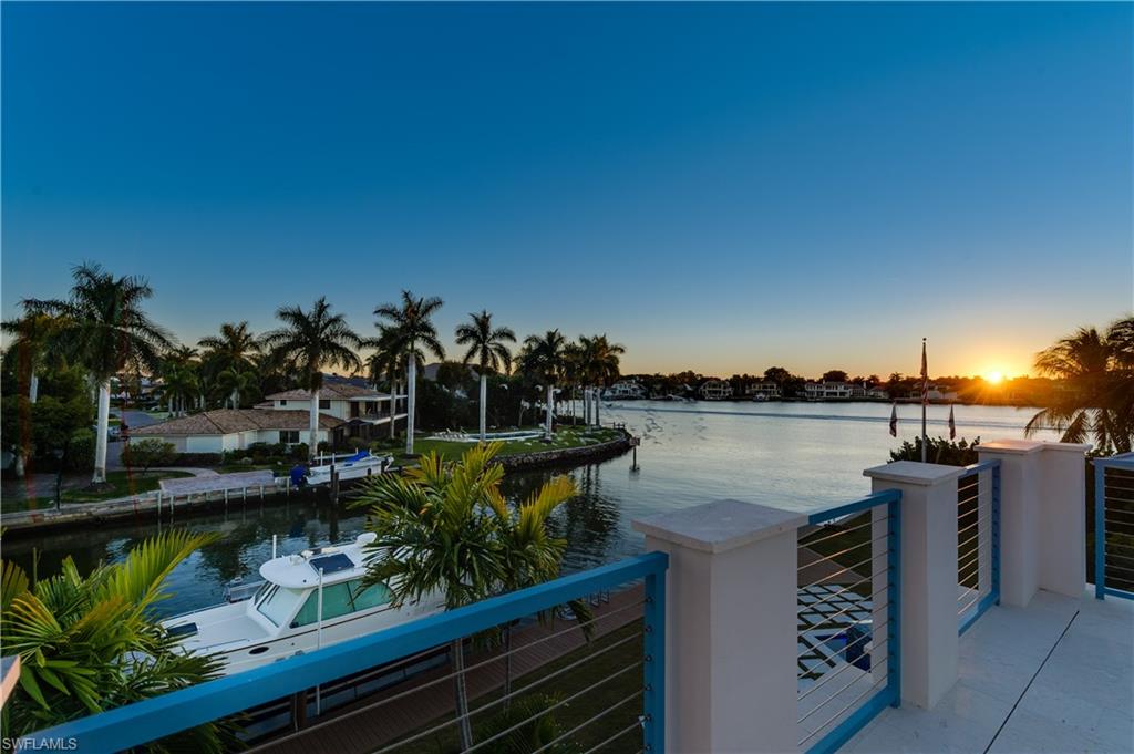 ROYAL HARBOR - Residential