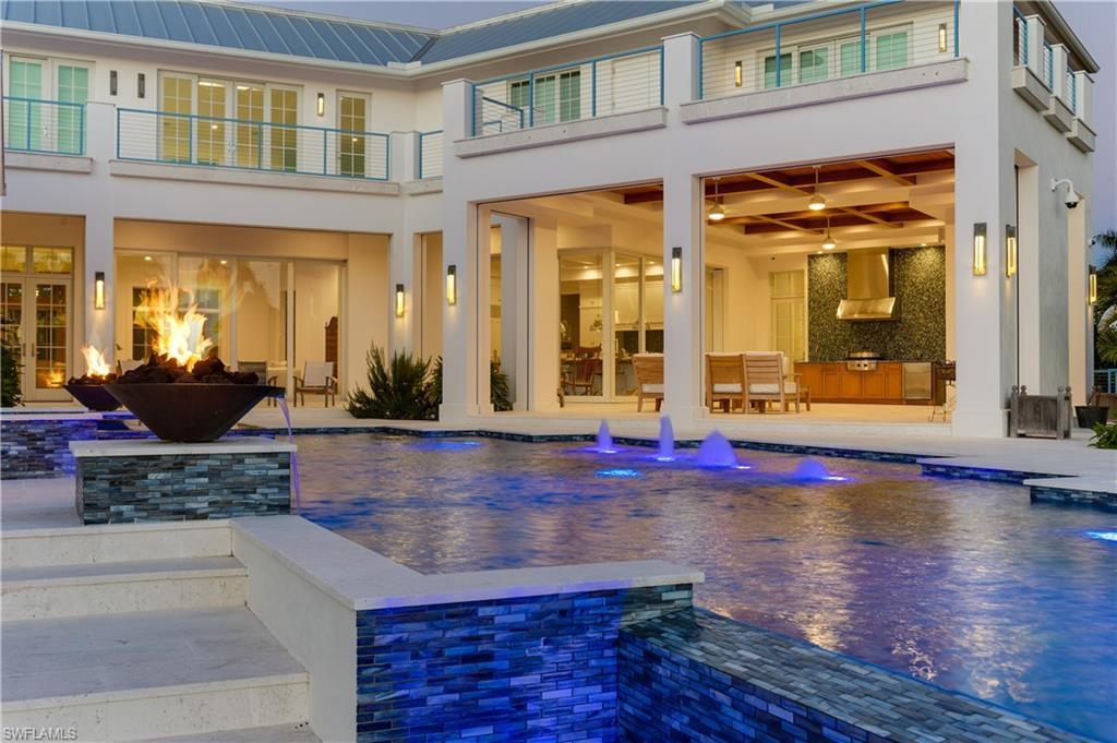 ROYAL HARBOR - Residential