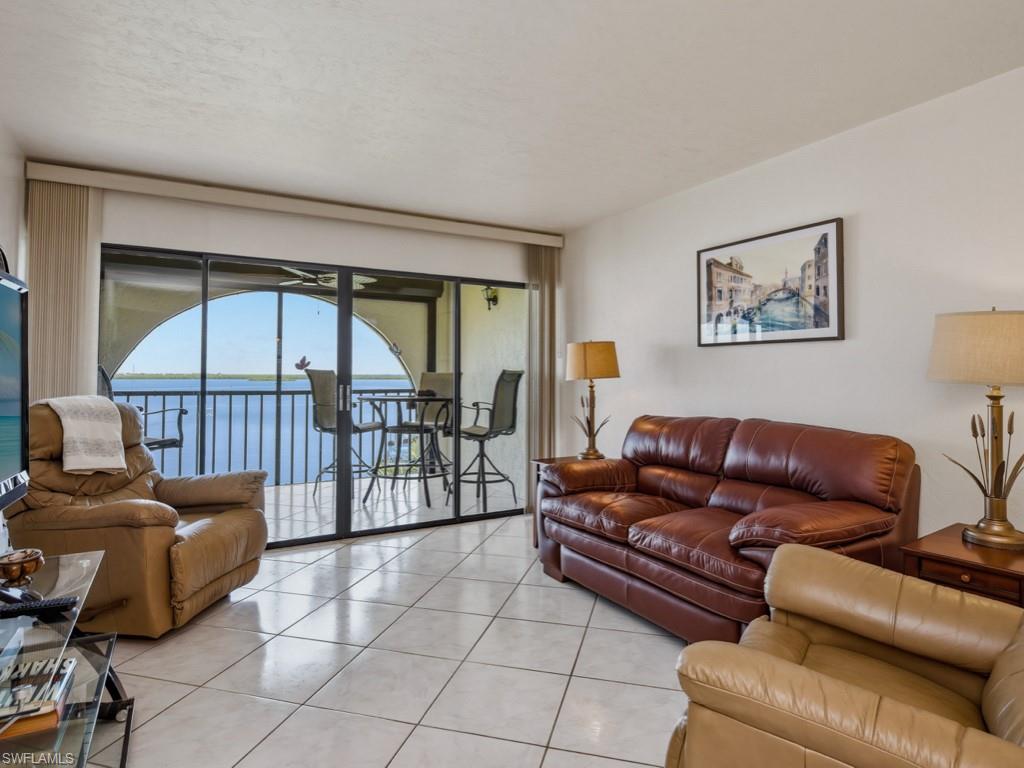 ANGLERS COVE - Residential