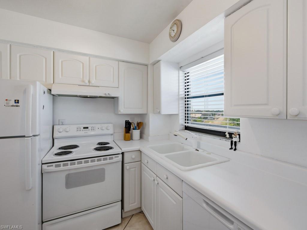 ANGLERS COVE - Residential