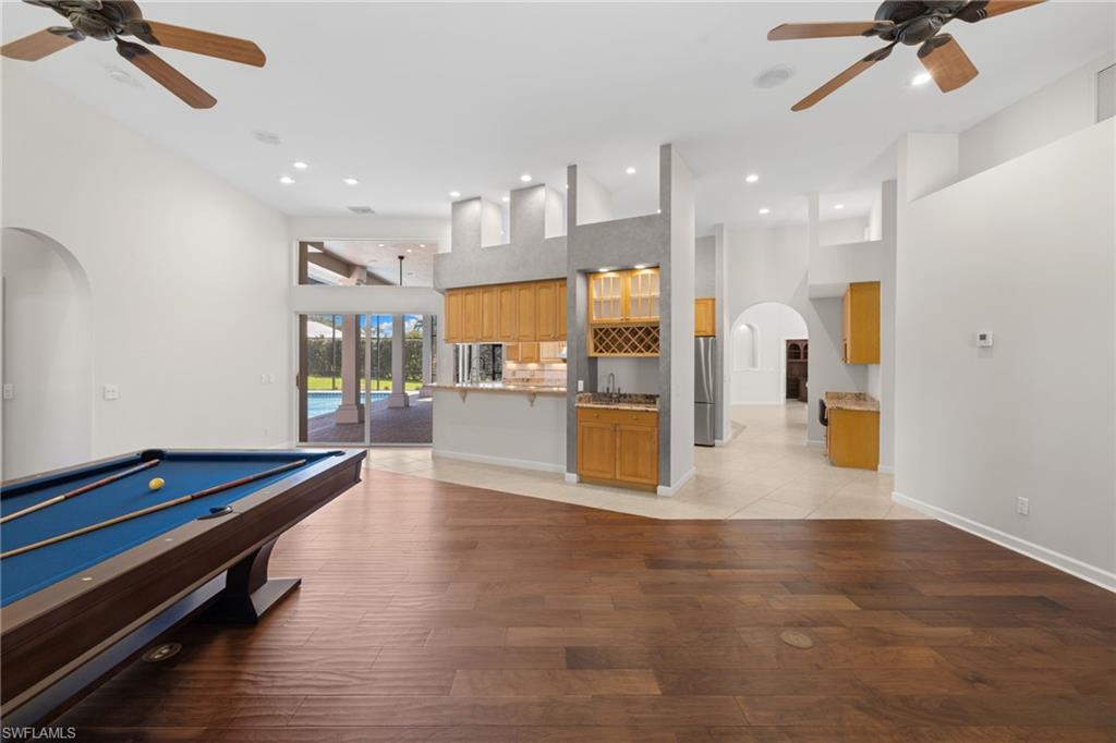 IMPERIAL GOLF ESTATES - Residential