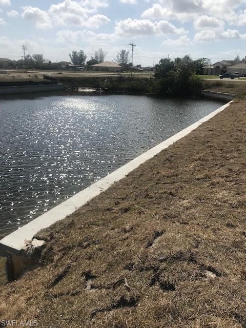 CAPE CORAL - Land