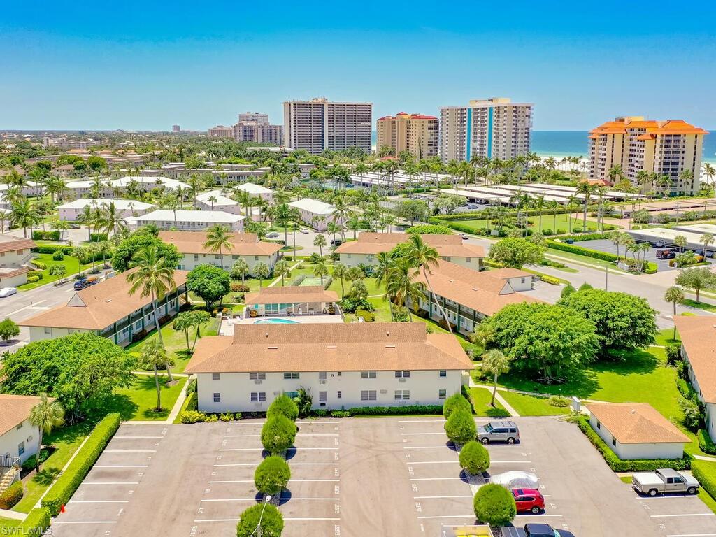 SEABREEZE WEST - Residential