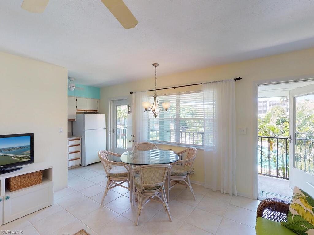 SEABREEZE WEST - Residential