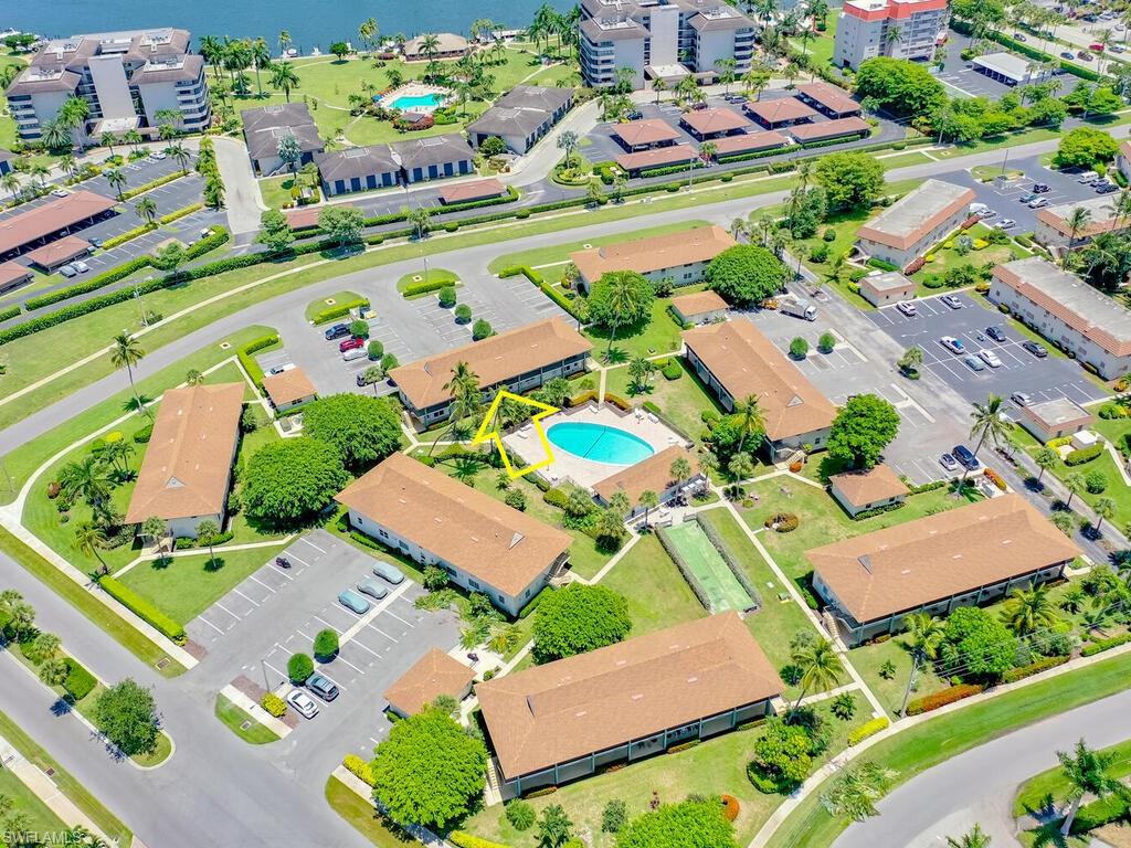 SEABREEZE WEST - Residential