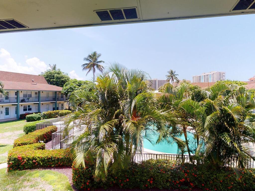 SEABREEZE WEST - Residential