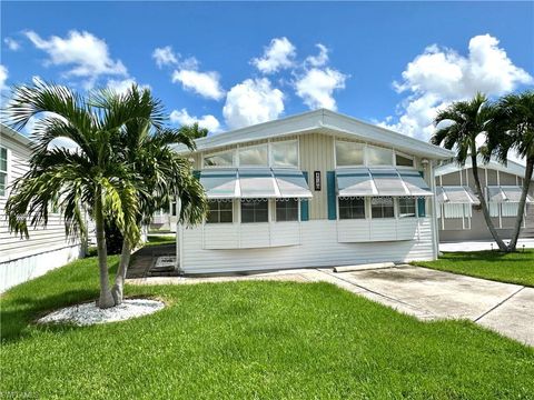 A home in ESTERO