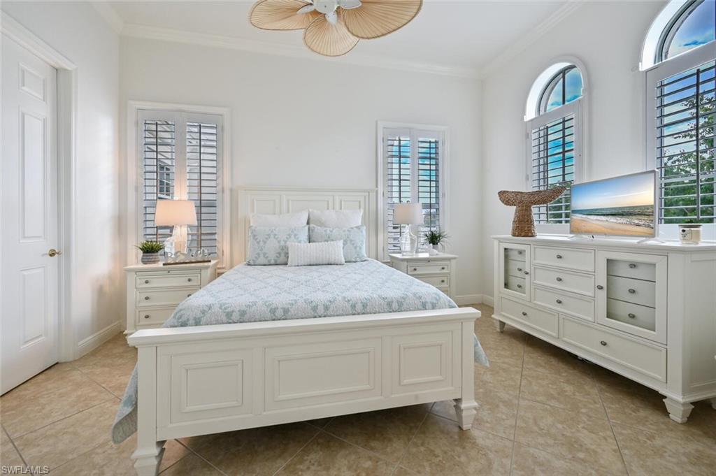 LAGUNA - Residential