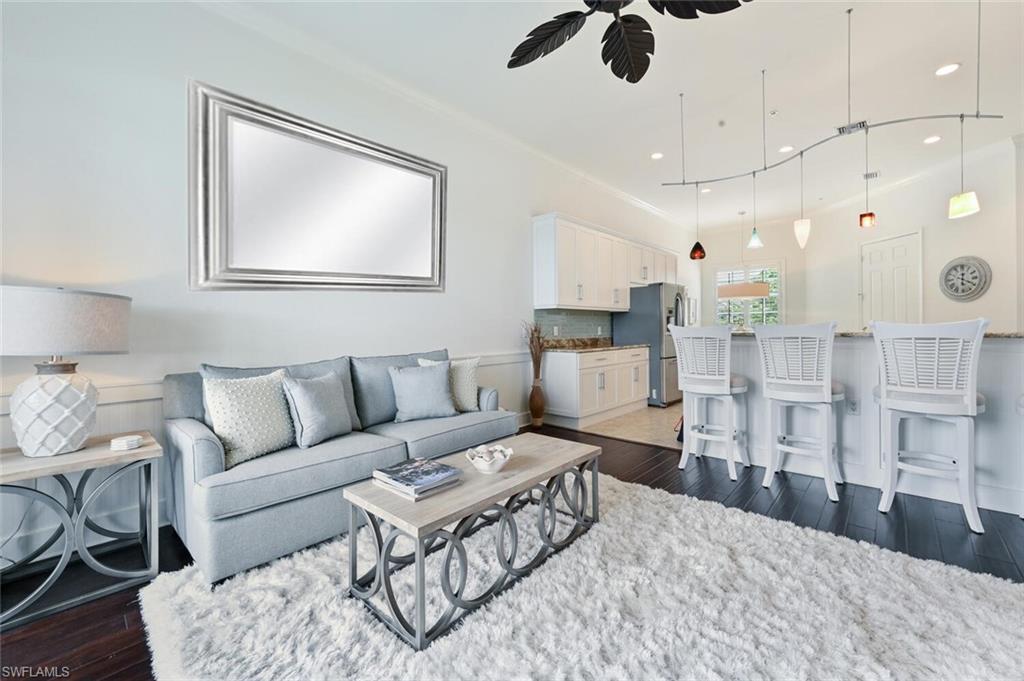 LAGUNA - Residential