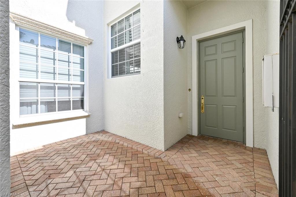 LAGUNA - Residential