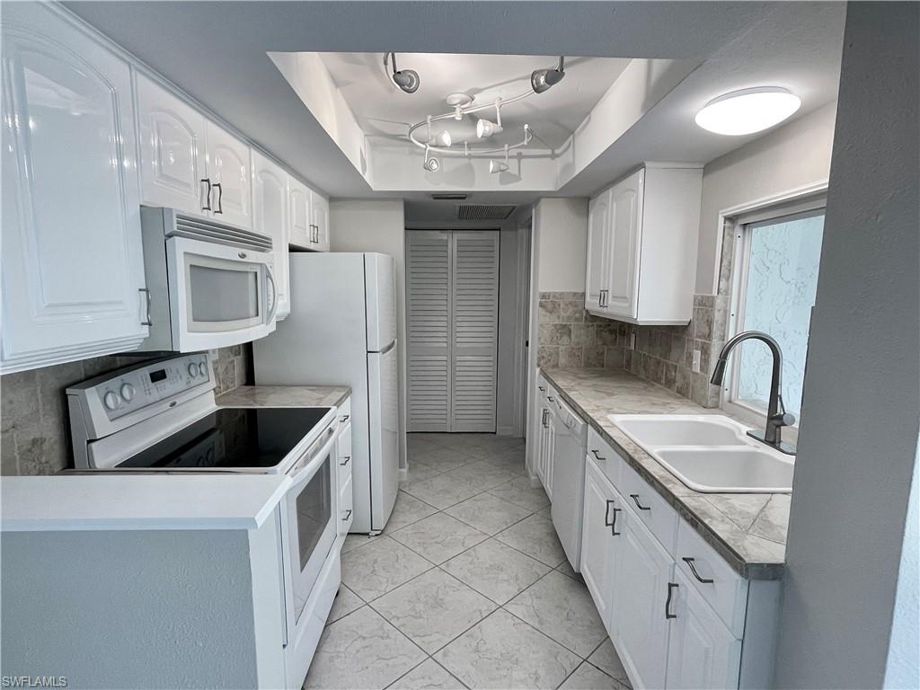 LITTLESTONE PINES CONDOMINIUM - Residential