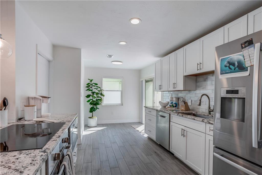 NAPLES PARK - Residential