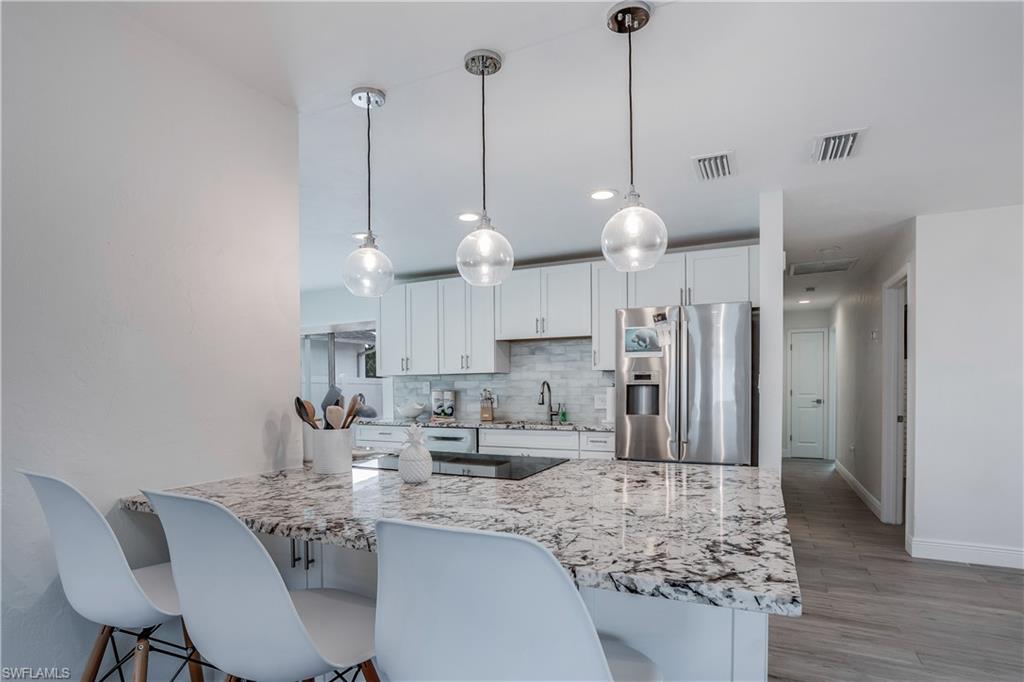 NAPLES PARK - Residential