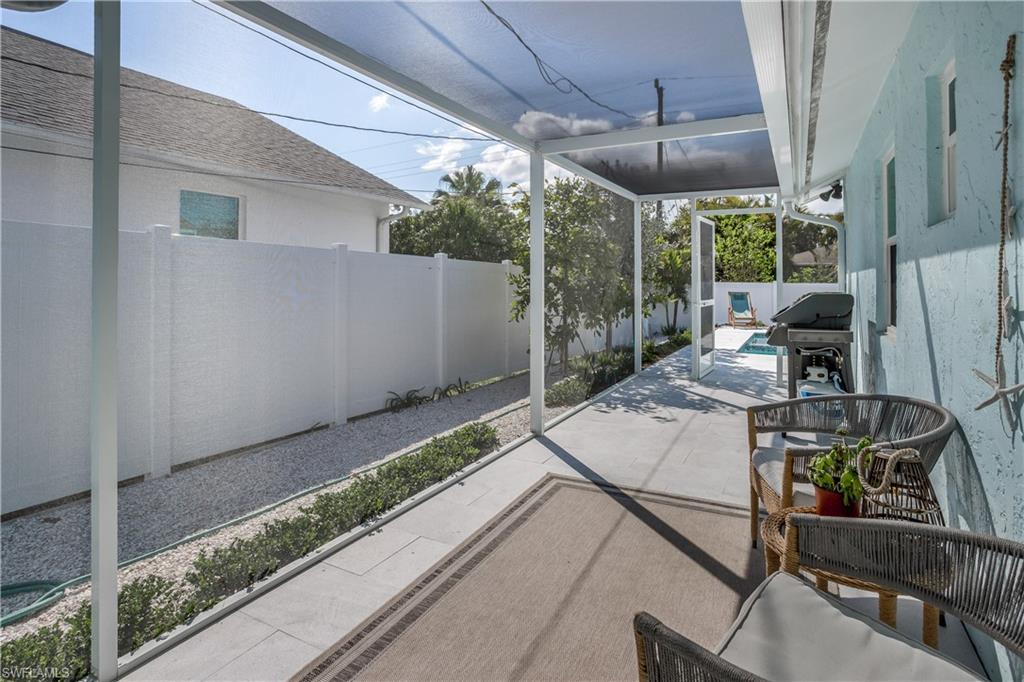 NAPLES PARK - Residential