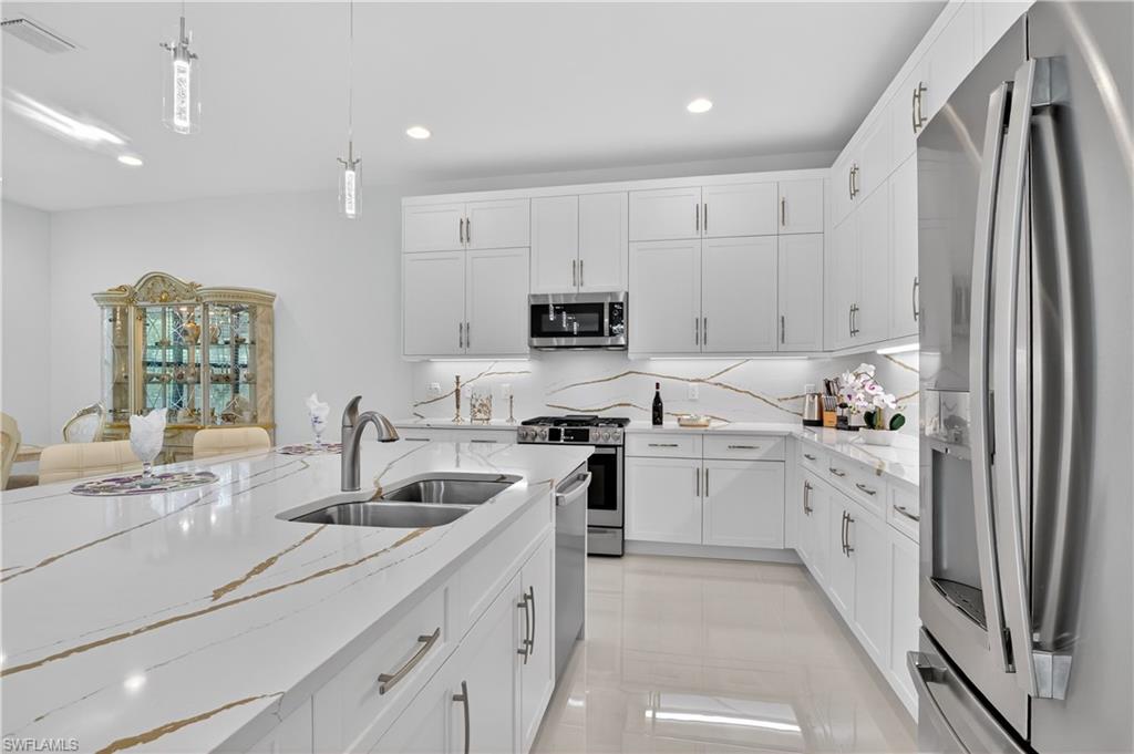 RIVERCREEK IN ESTERO - Residential