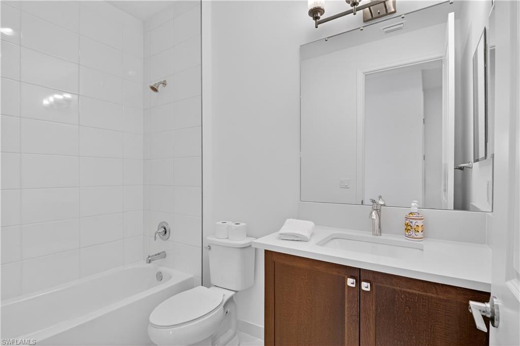 RIVERCREEK IN ESTERO - Residential