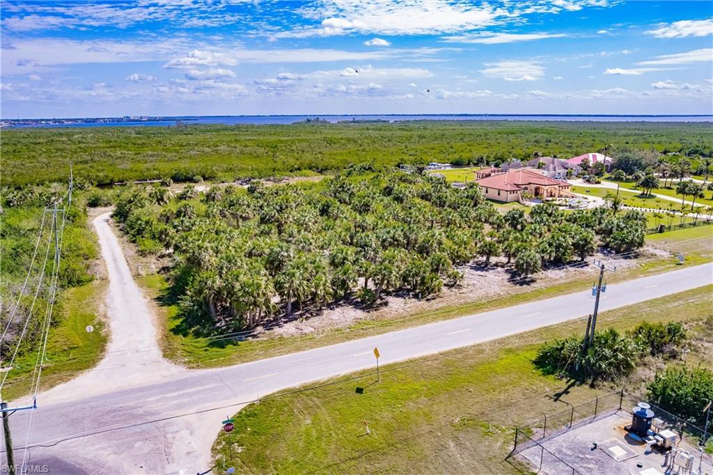 PUNTA GORDA ISLES - Land