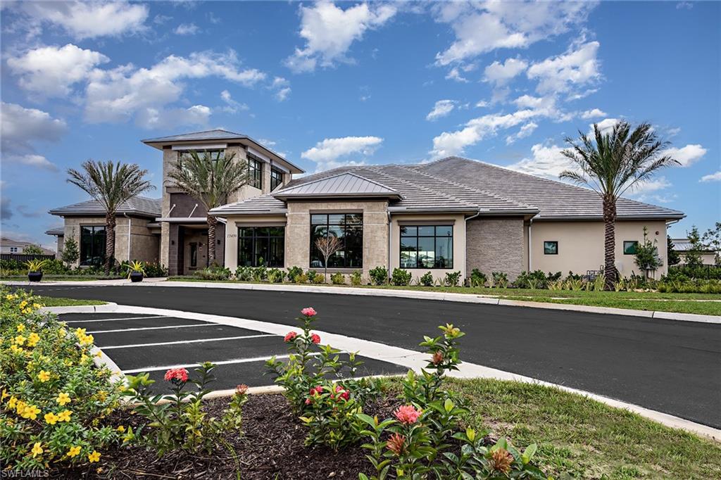 ESPLANADE BY THE ISLANDS - Residential