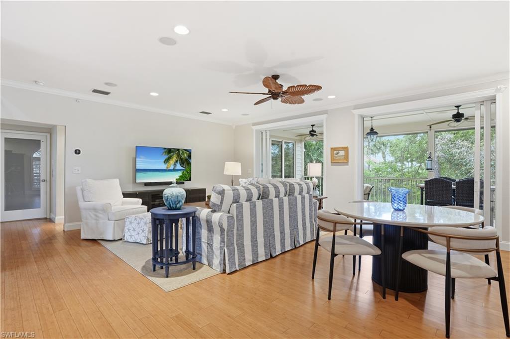 CRACKER COVE - Residential