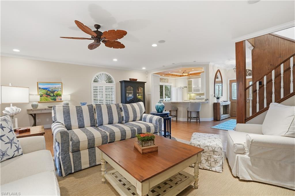 CRACKER COVE - Residential