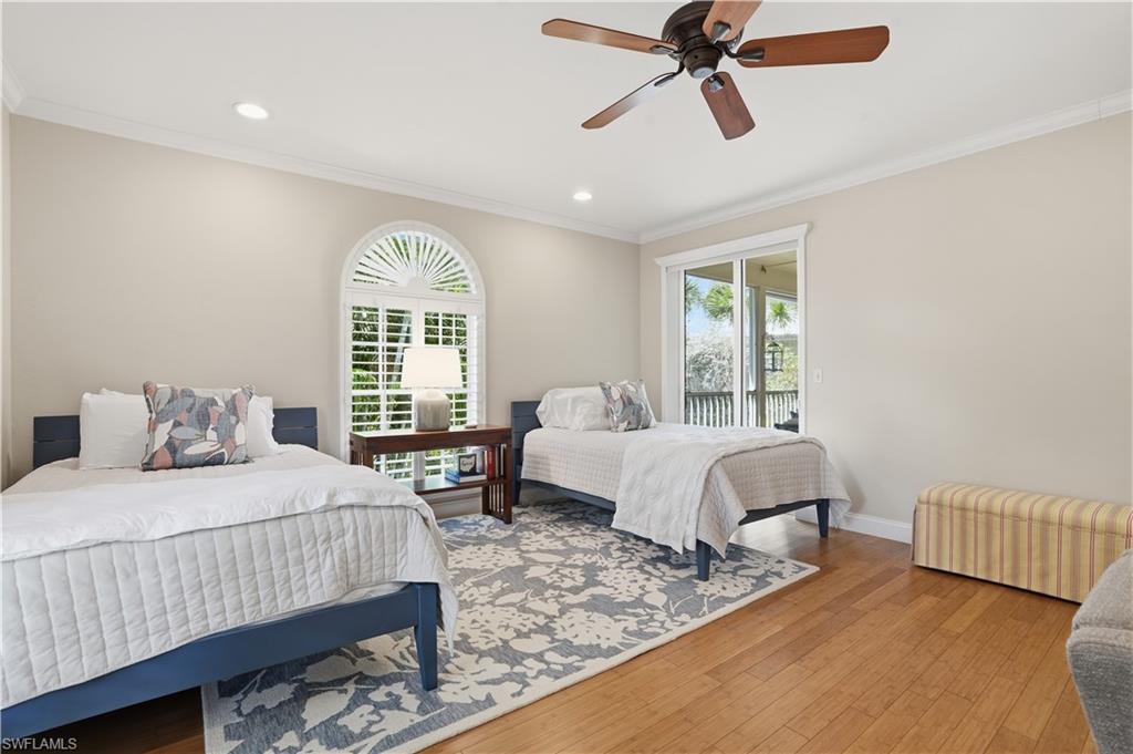 CRACKER COVE - Residential