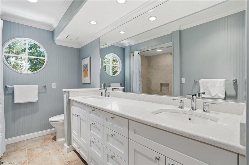 CRACKER COVE - Residential