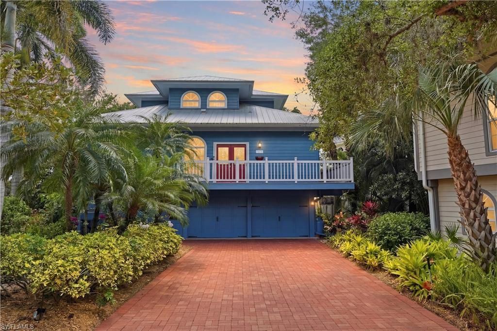 Photo of 3814 Survey CIR, BONITA SPRINGS, FL 34134 (MLS # 226013838)