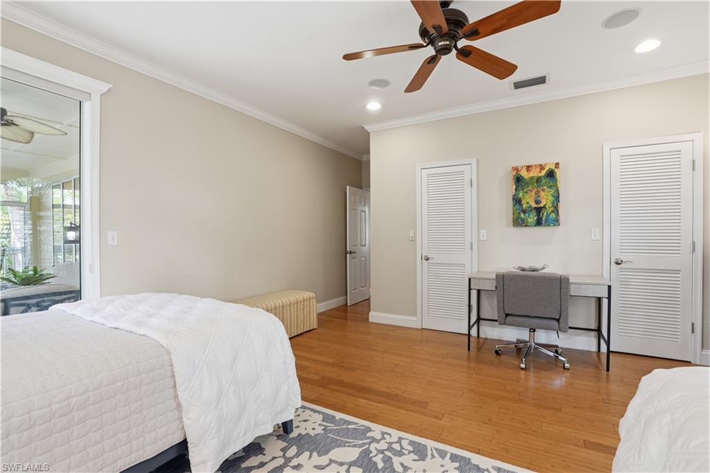 CRACKER COVE - Residential