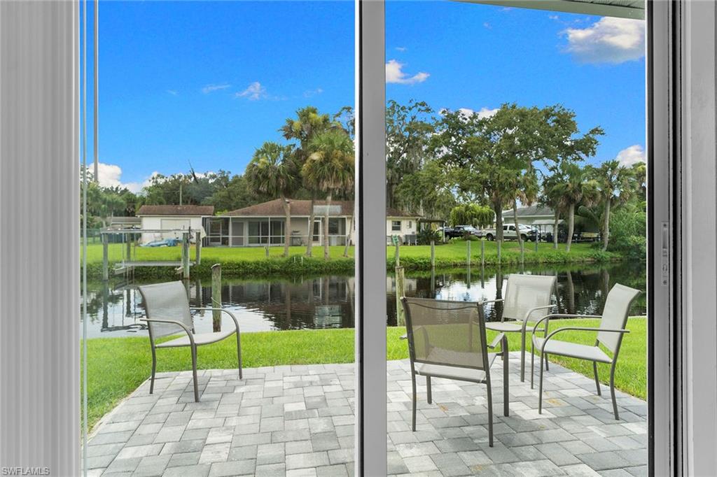 PARADISE SHORES - Residential