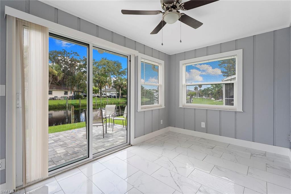 PARADISE SHORES - Residential