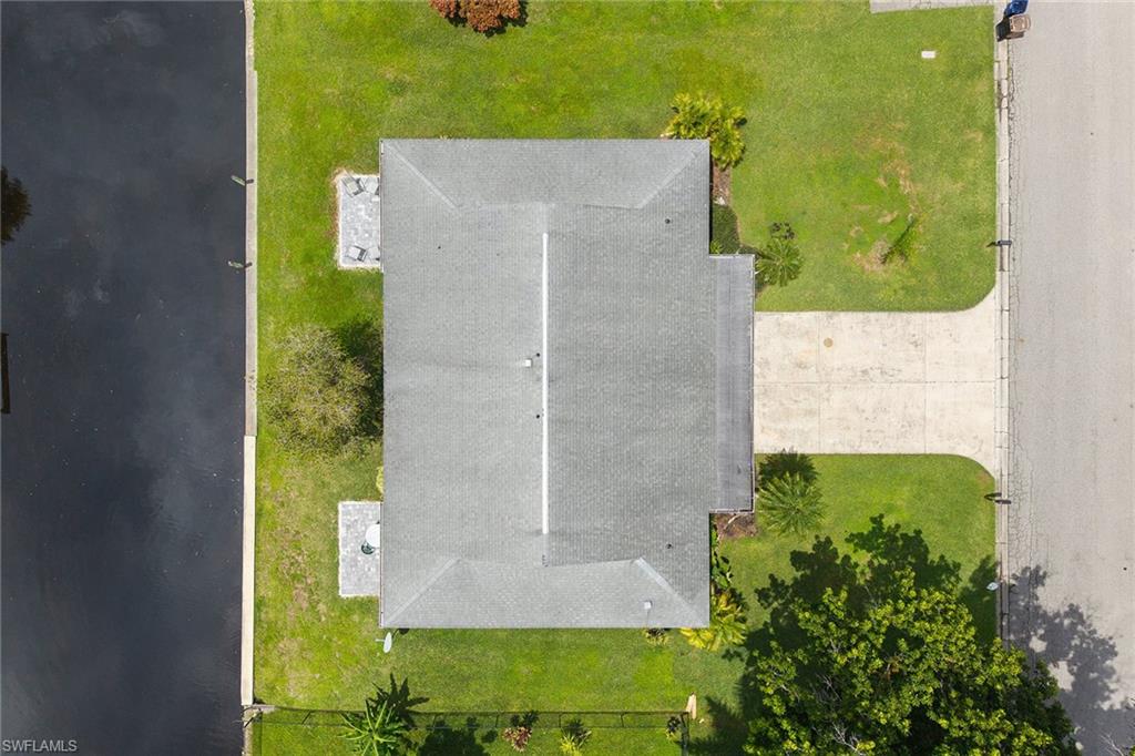 PARADISE SHORES - Residential