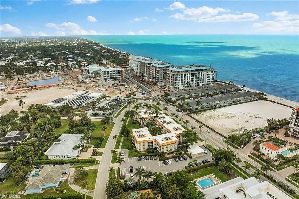 Photo of 1100 Gulf Shore BLVD N #301, NAPLES, FL 34102 (MLS # 225076072)