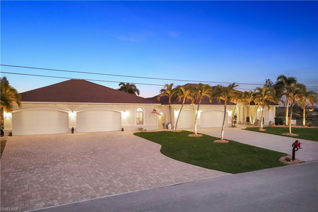 CAPE CORAL - Residential